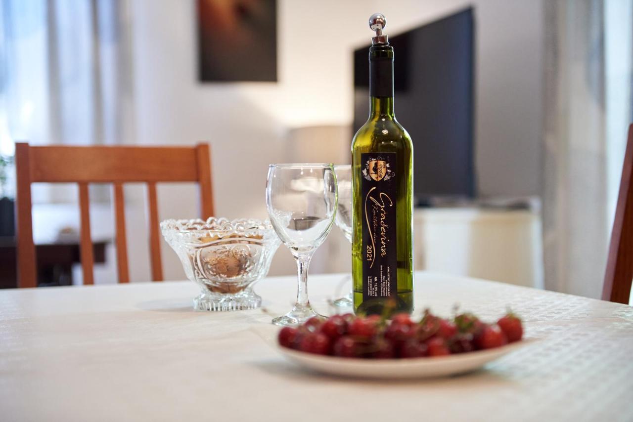 Guesthouse Aria Трогир Экстерьер фото