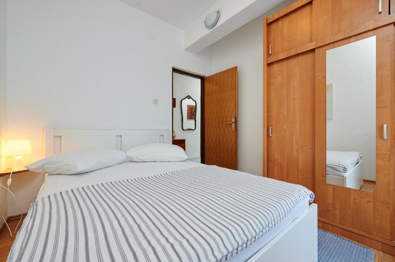 Guesthouse Aria Трогир Экстерьер фото