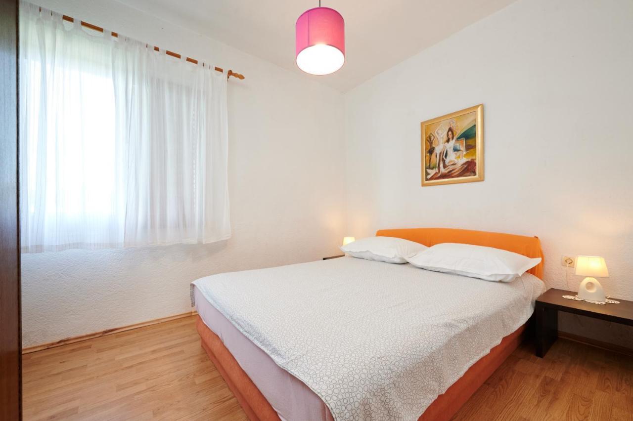 Guesthouse Aria Трогир Экстерьер фото